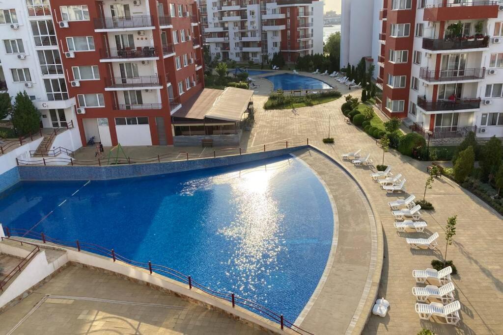 Marina View Fort Beach Studio Sveti Vlas Esterno foto