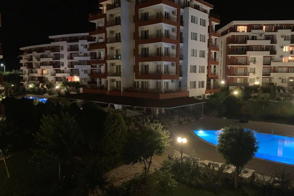 Marina View Fort Beach Studio Sveti Vlas Esterno foto